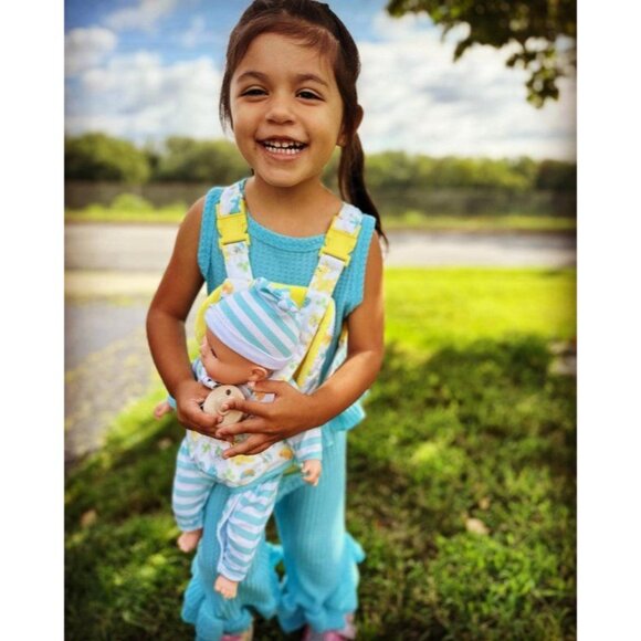 Melissa & Doug Mine to Love - Luke & Lucy Twin Dolls Pacifiers 15" - Picture 6 of 8